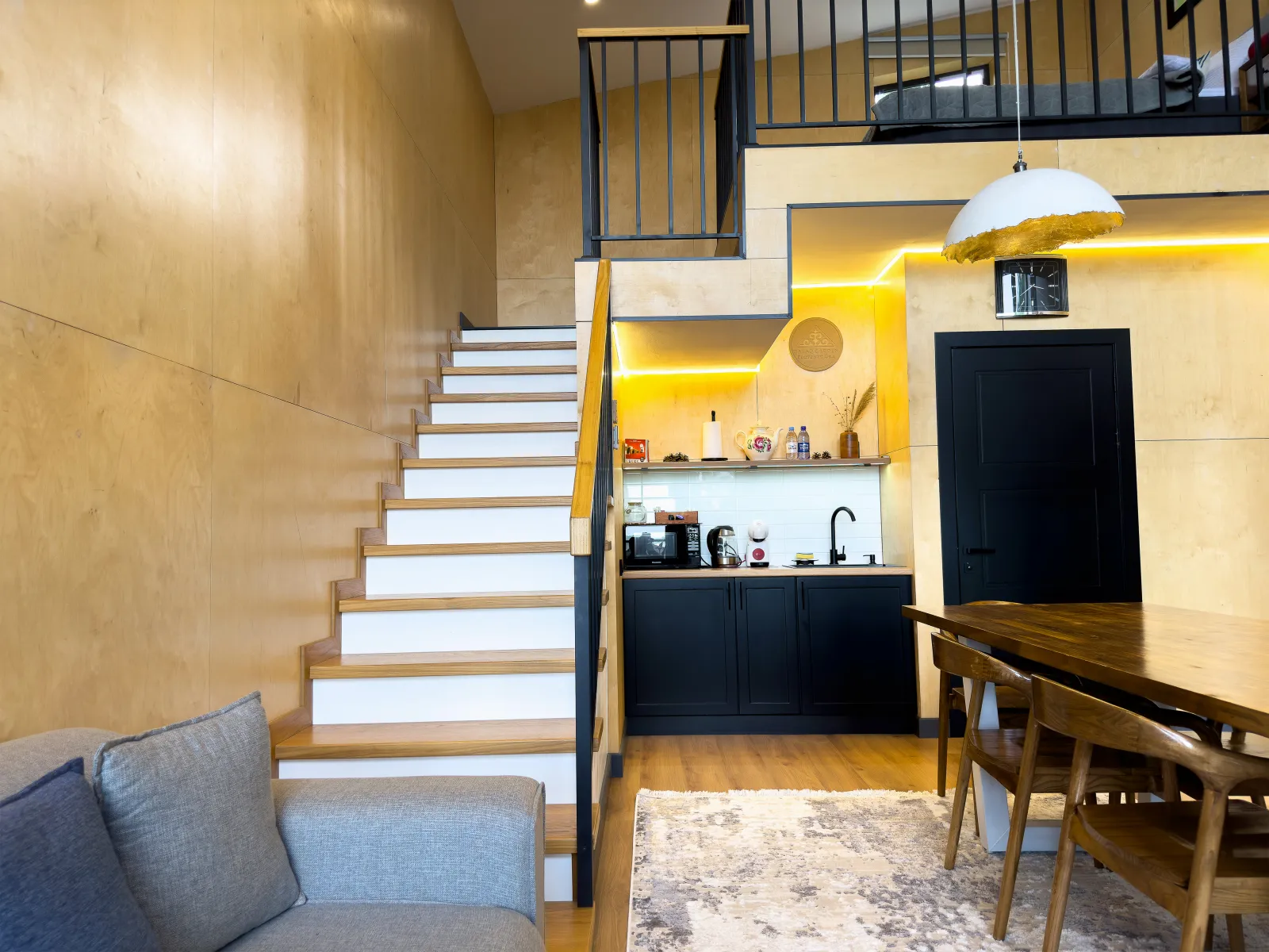 Интерьер и кухня